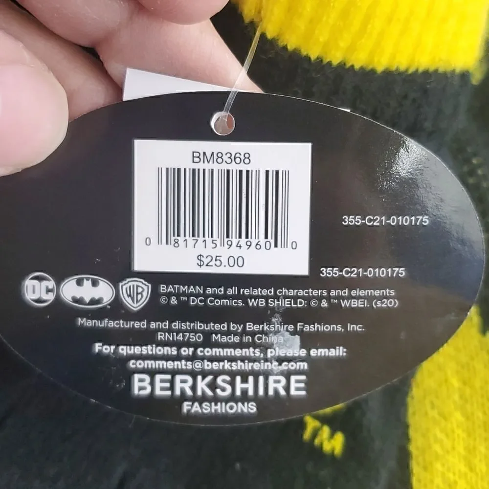 Berkshire Little Boys or Girls Batman Hat & Gloves Set